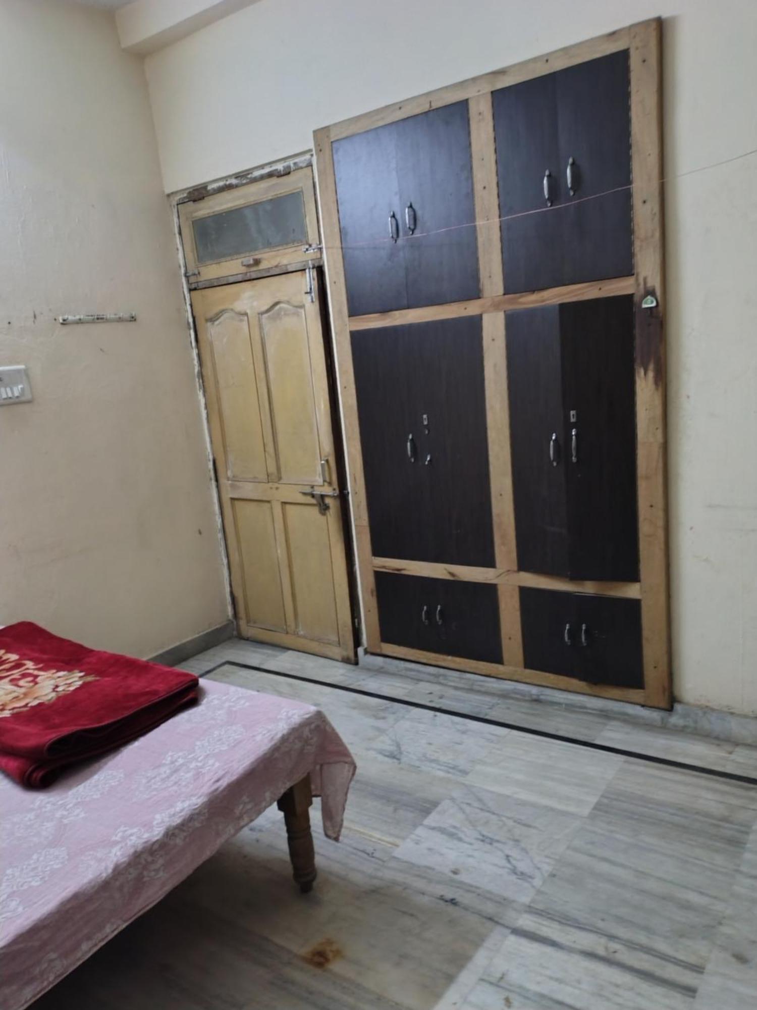 Joshi Guest House Prayagraj Bagian luar foto
